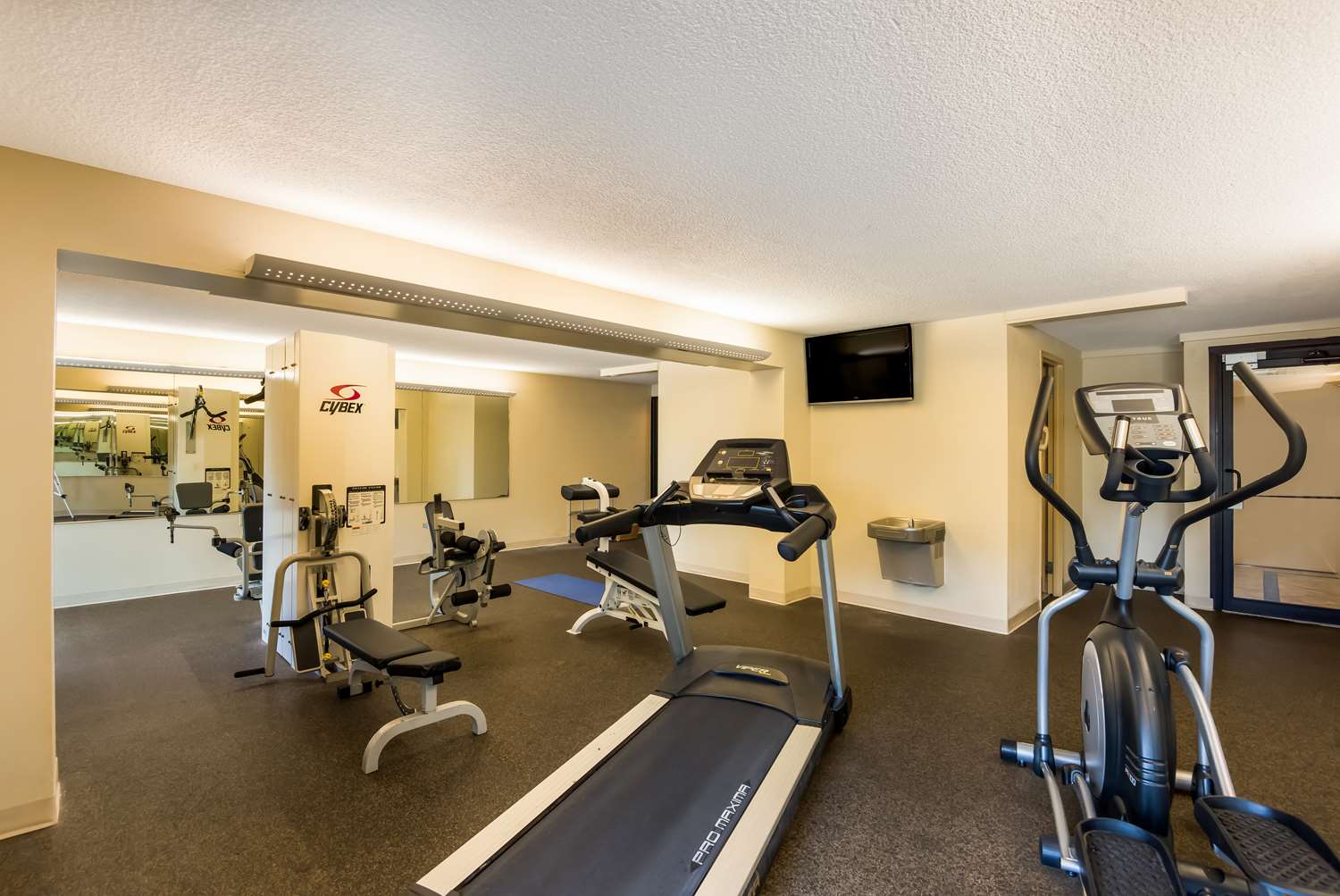 Best Western Prairie Inn & Conference Center 4/13