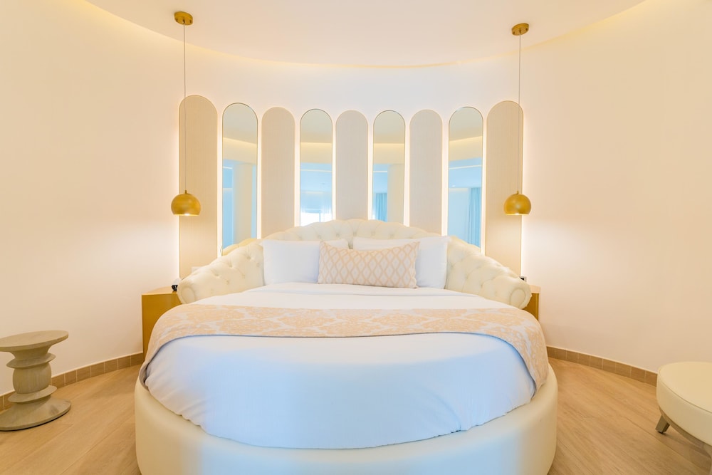 Grand Bavaro Princess All Suites Resort Spa and Casino 12/44