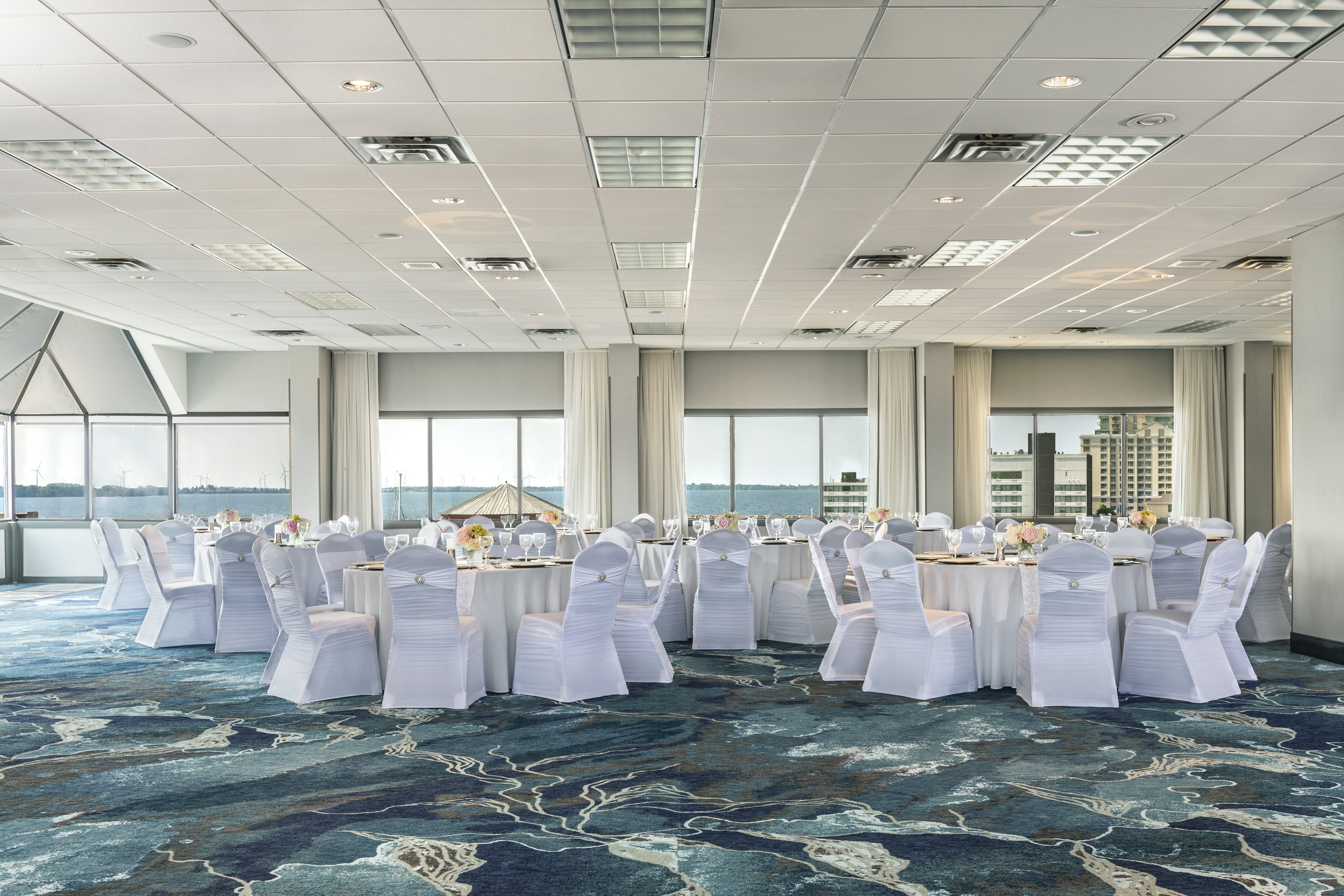 Holiday Inn Kingston Waterfront 59/71