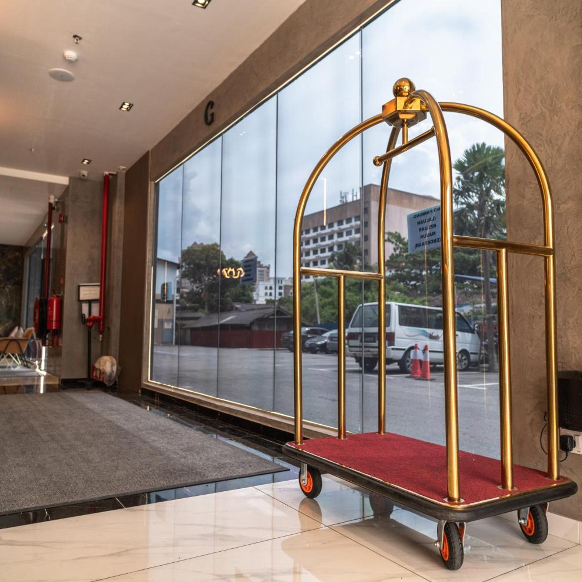 Citi Plaza Hotel & Suites 26/48