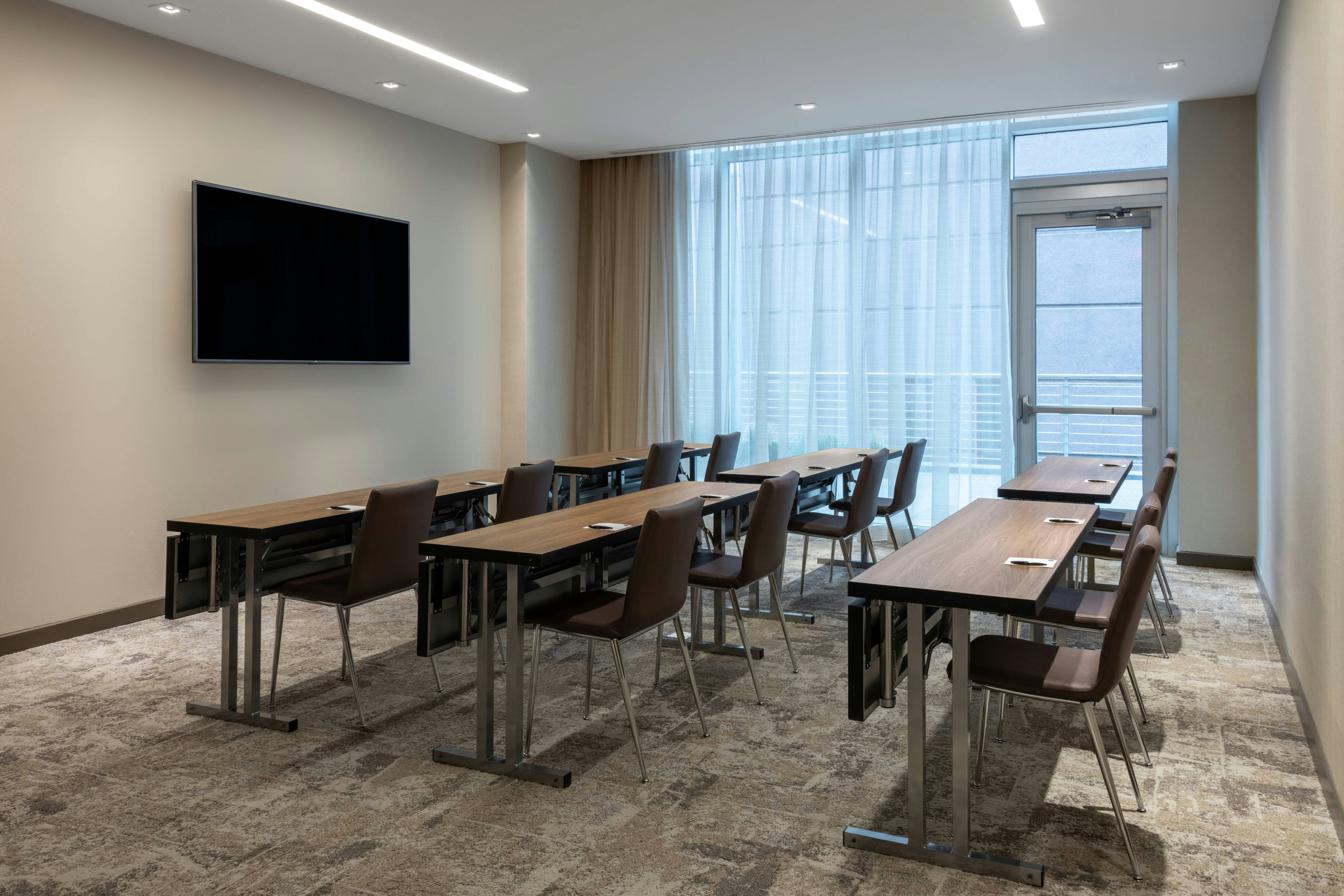 AC Hotel by Marriott Atlanta Midtown 25/40