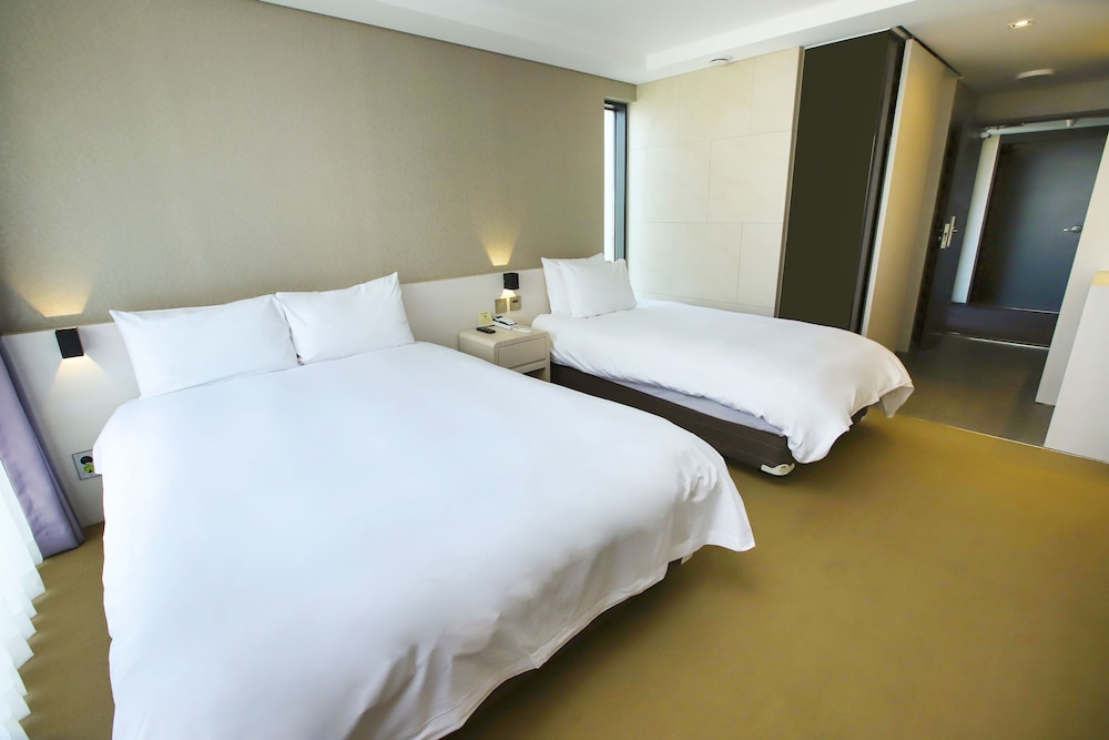 Hotel Air City Jeju 23/63