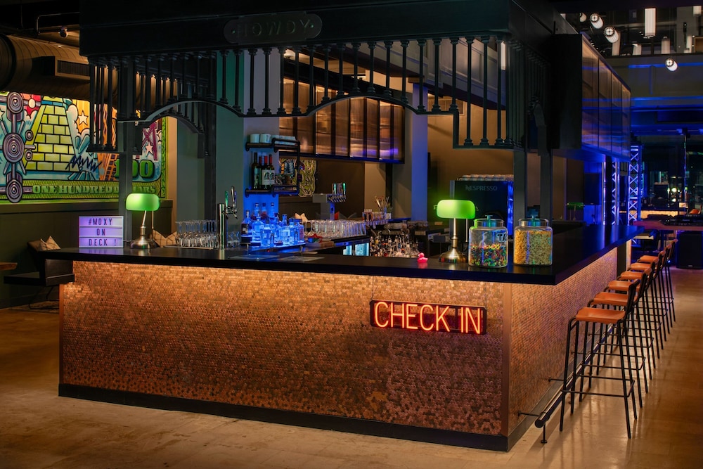 Moxy Houston Downtown 10/50