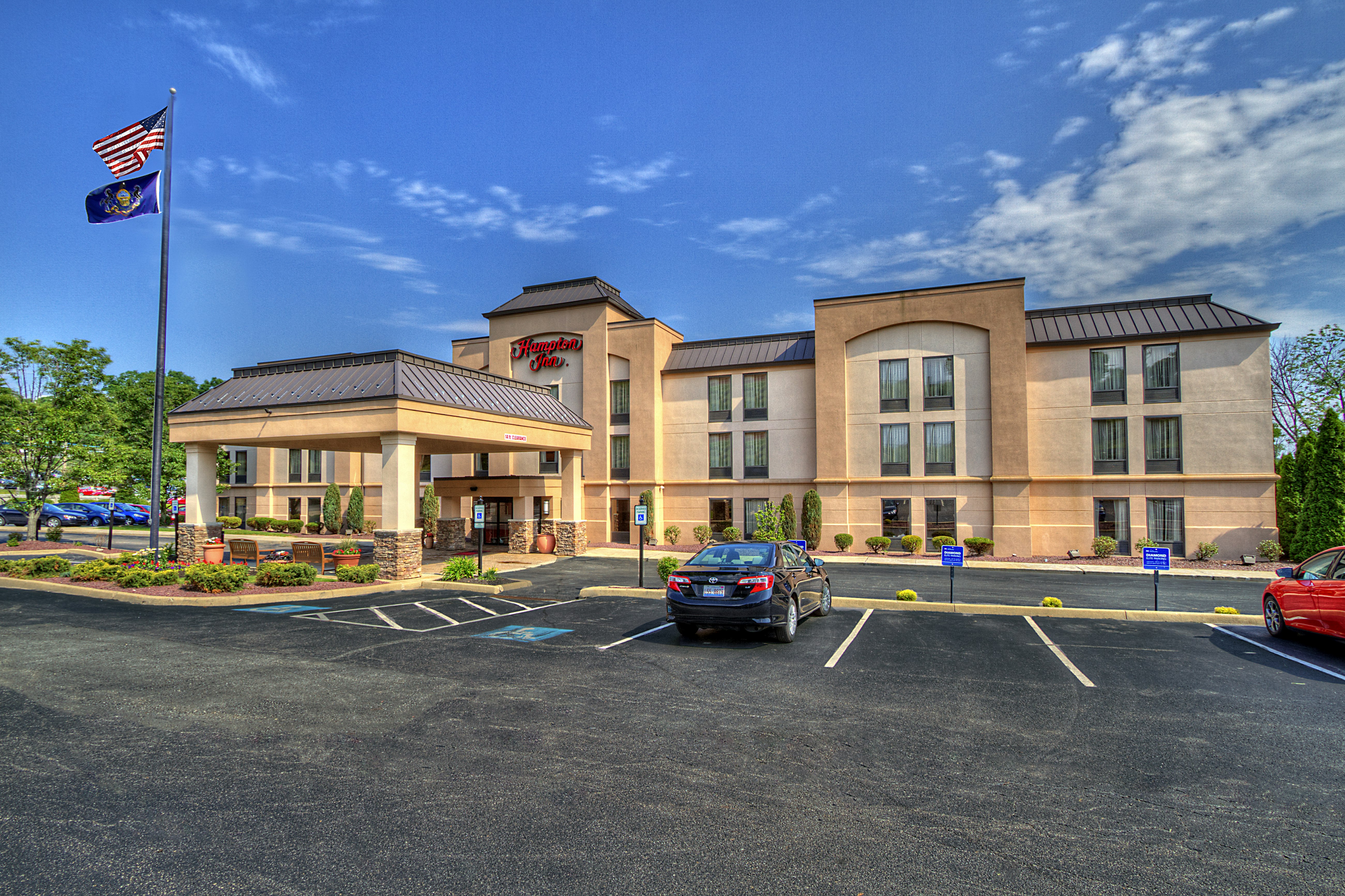 Hampton Inn Pittsburgh-West Mifflin 25/33