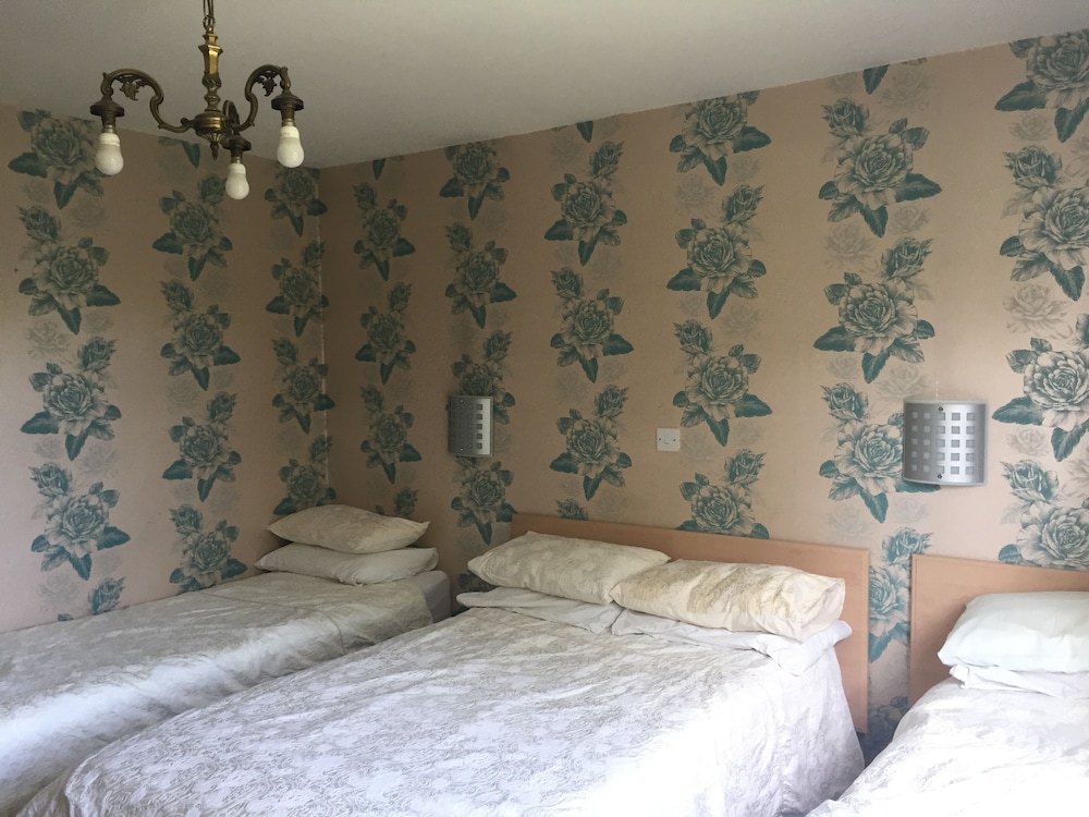Edgware Bed and Breakfast 11/34