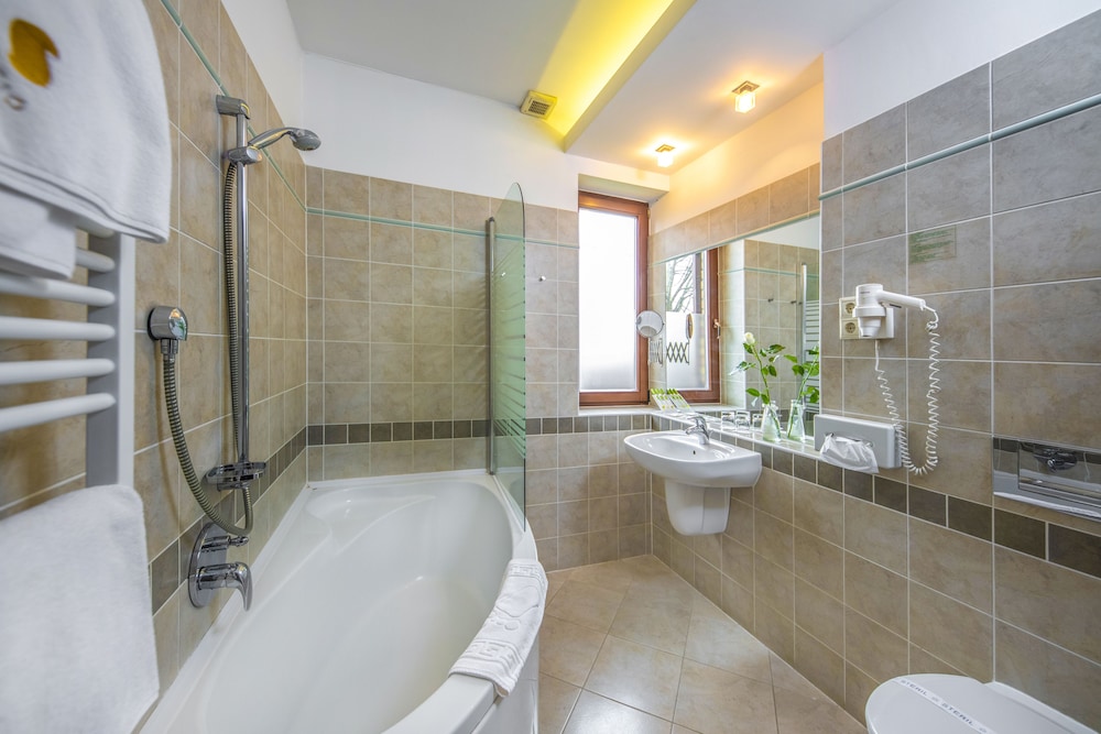 Budapest Airport Hotel Stacio Wellness and Conference 16/43