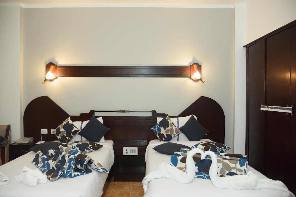 Aracan Hotel 17/33