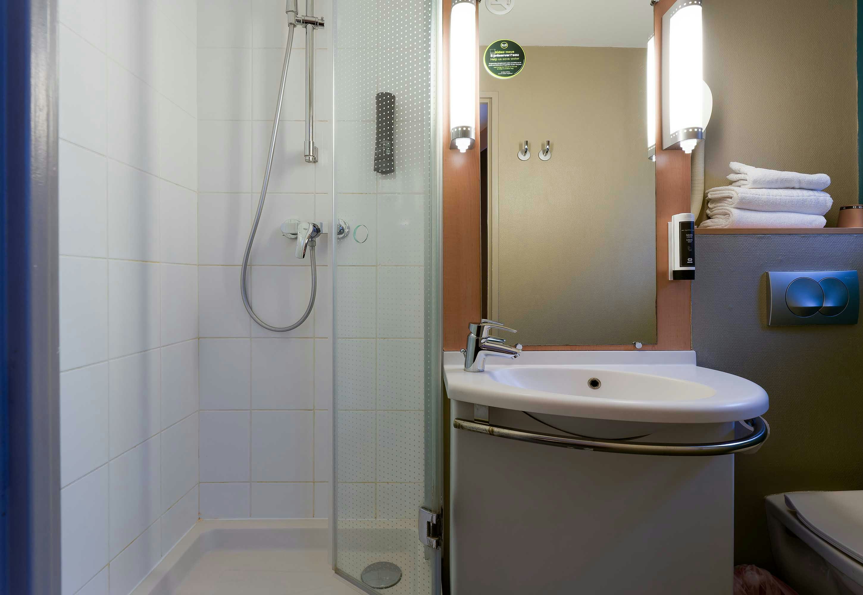 B&B Hotel Reims Centre Erlon 24/24