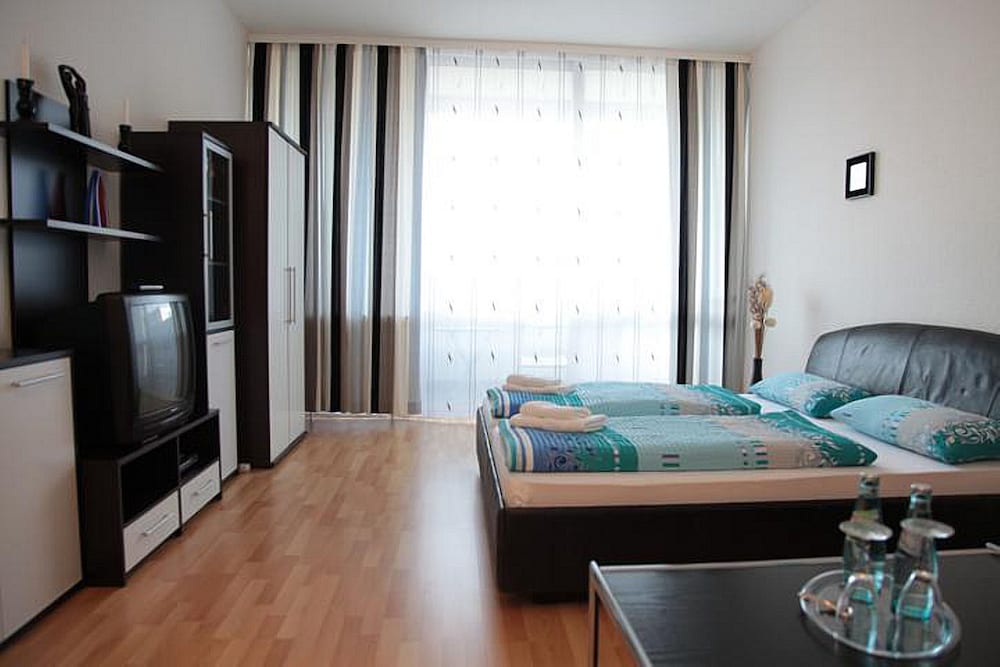 APARTHOTEL VEGA 24/33