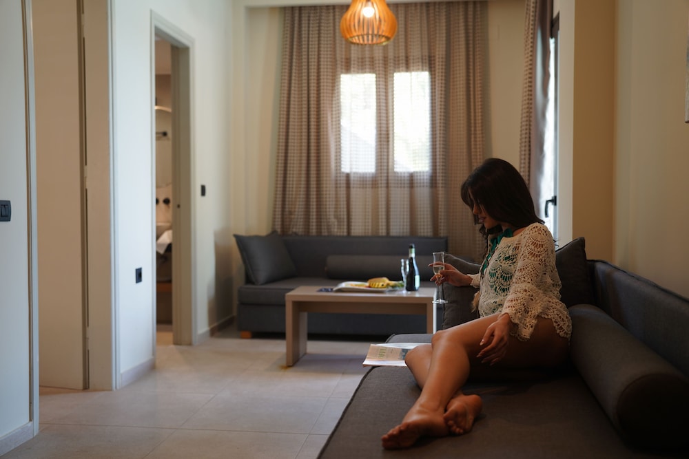 Malena Hotel and Suites - Adults Only by Omilos Hotels 32/50