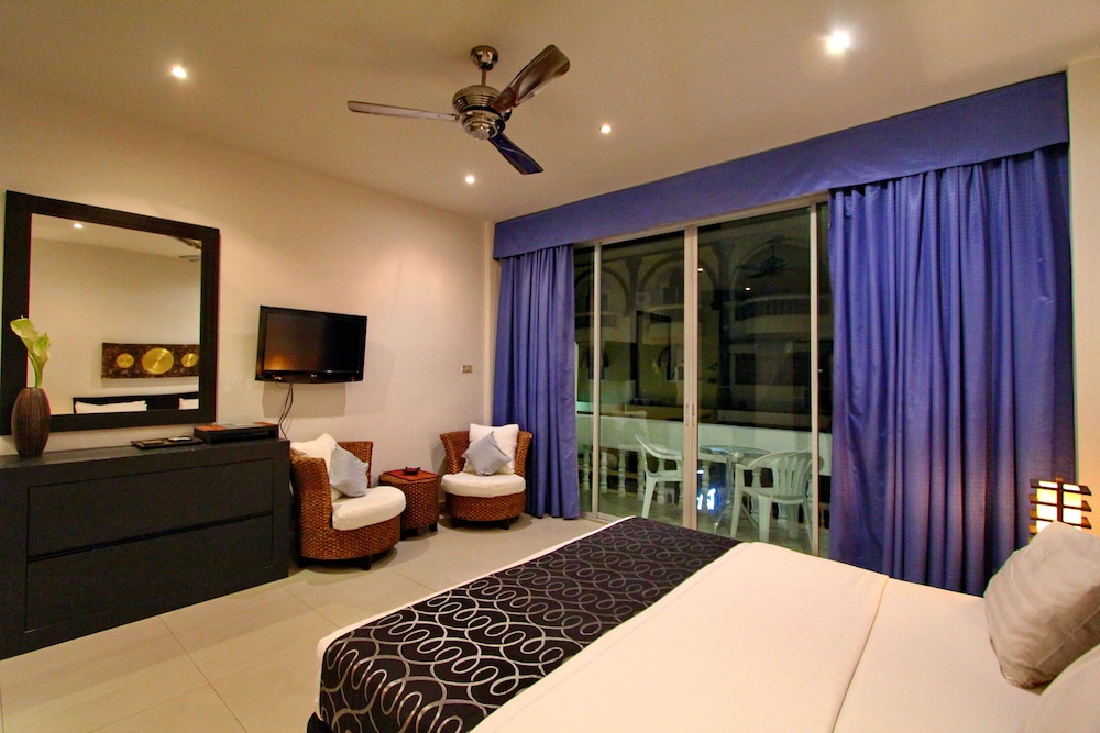 East Suites 36/73