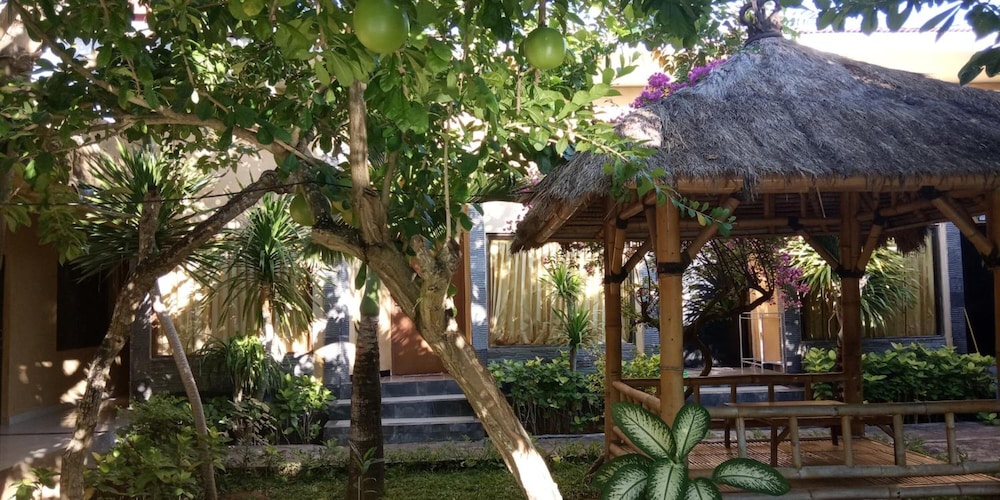 Vico Hotel (ex Cheap Hotel Nusa Dua) 30/41