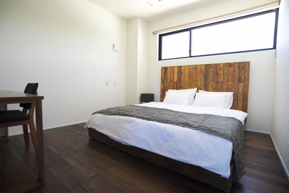 CONDOMINIUM, SIDE TYPE B, LUXURY, PRIVATE POOL