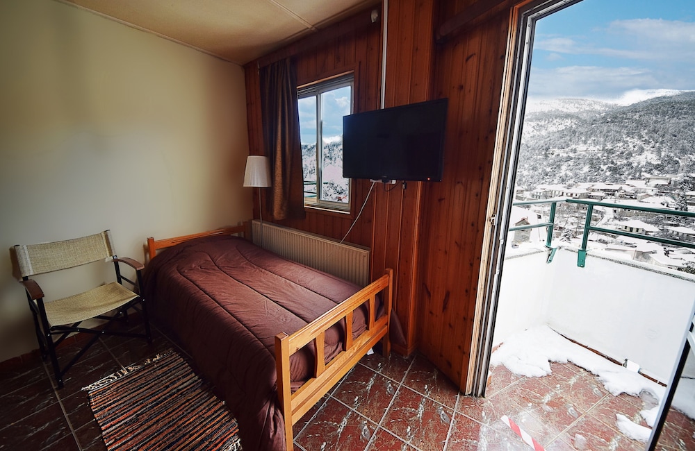 Christys Palace Hotel 37/50