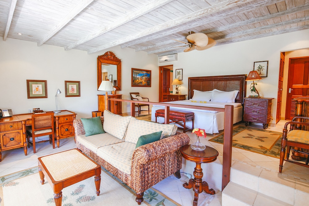 Bequia Beach Hotel 48/78