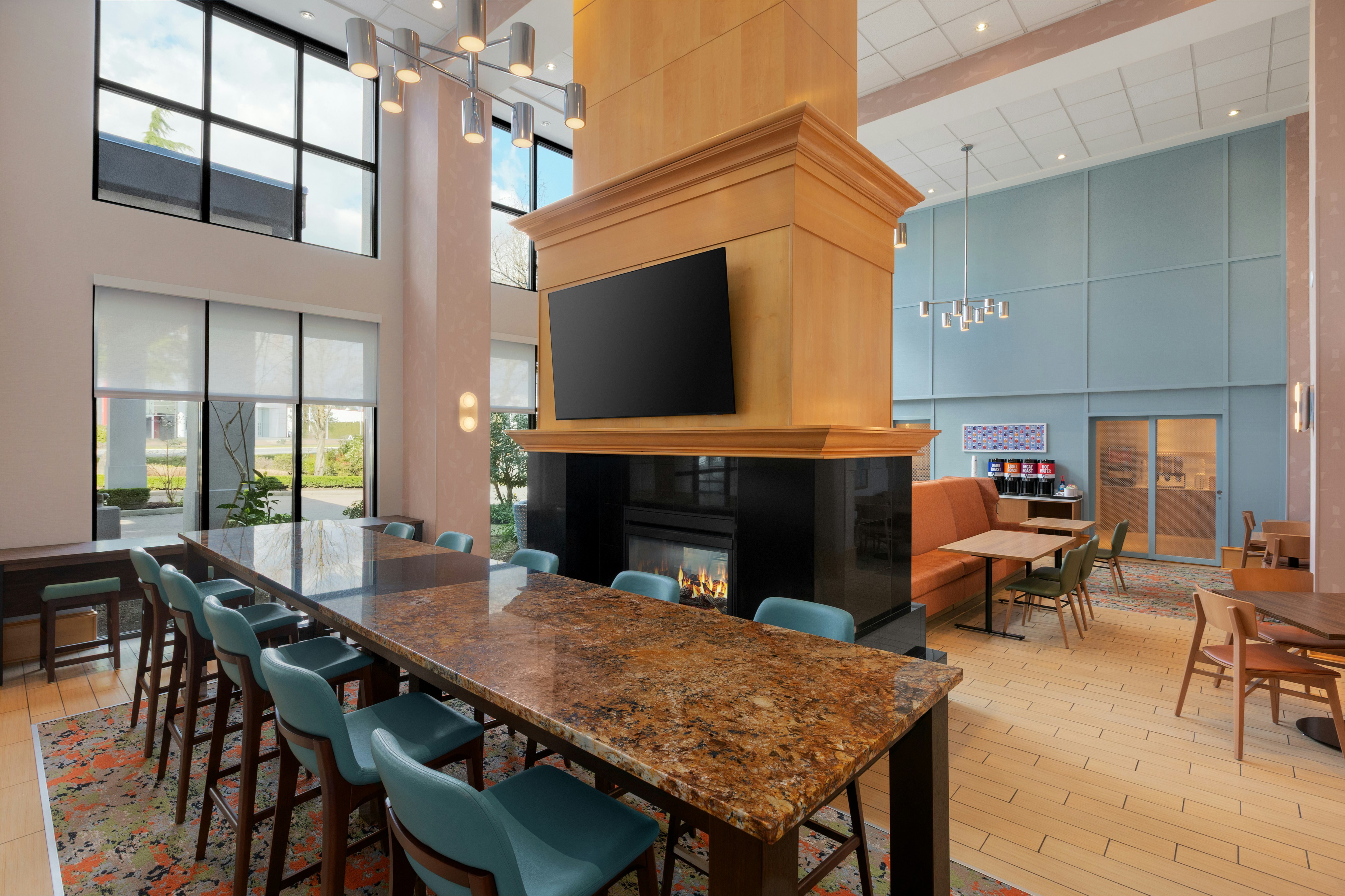 Hampton Inn and Suites by Hilton Langley Surrey 40/72