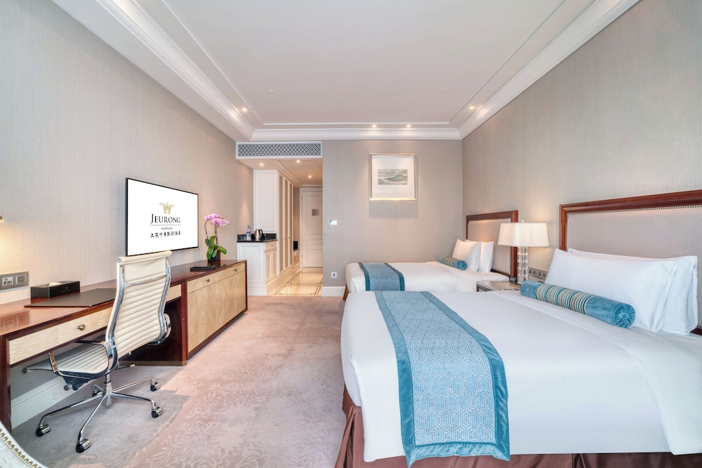 Jeurong Hotel Shanghai 25/50