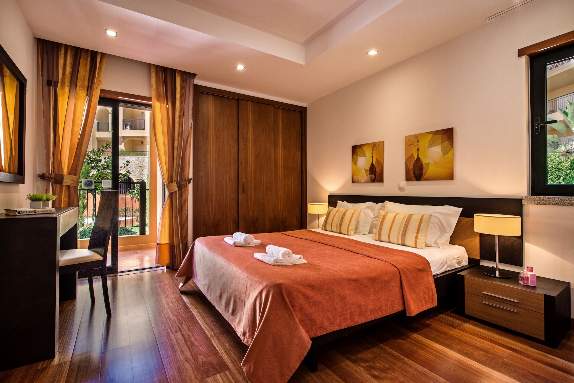 2 BEDROOMS, APARTMENT