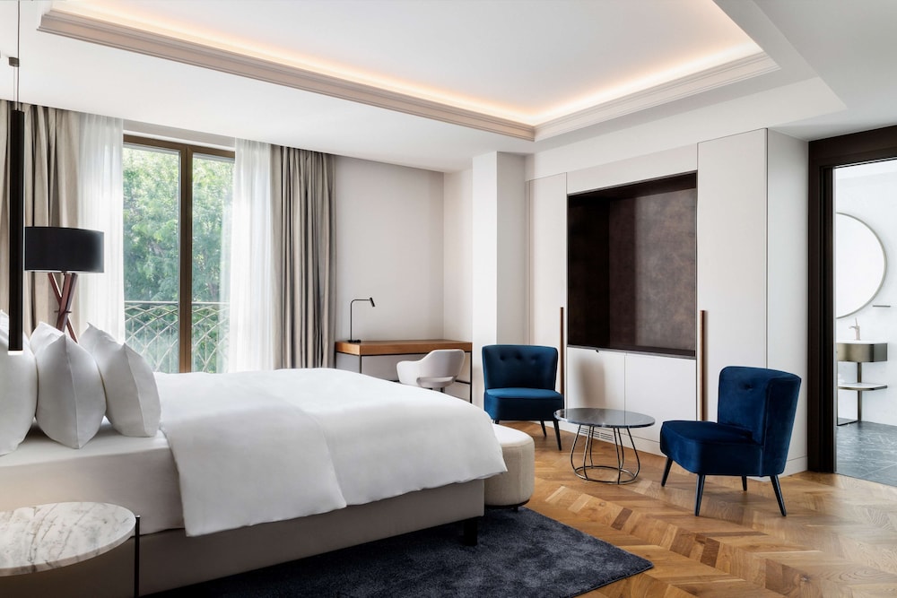 Radisson Collection Hotel, Magdalena Plaza Sevilla 11/73