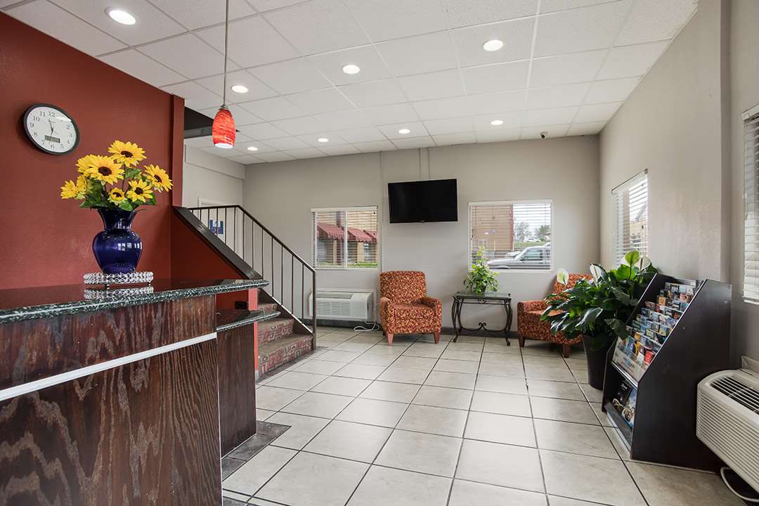 Americas Best Value Inn Tulsa at I-44 16/44