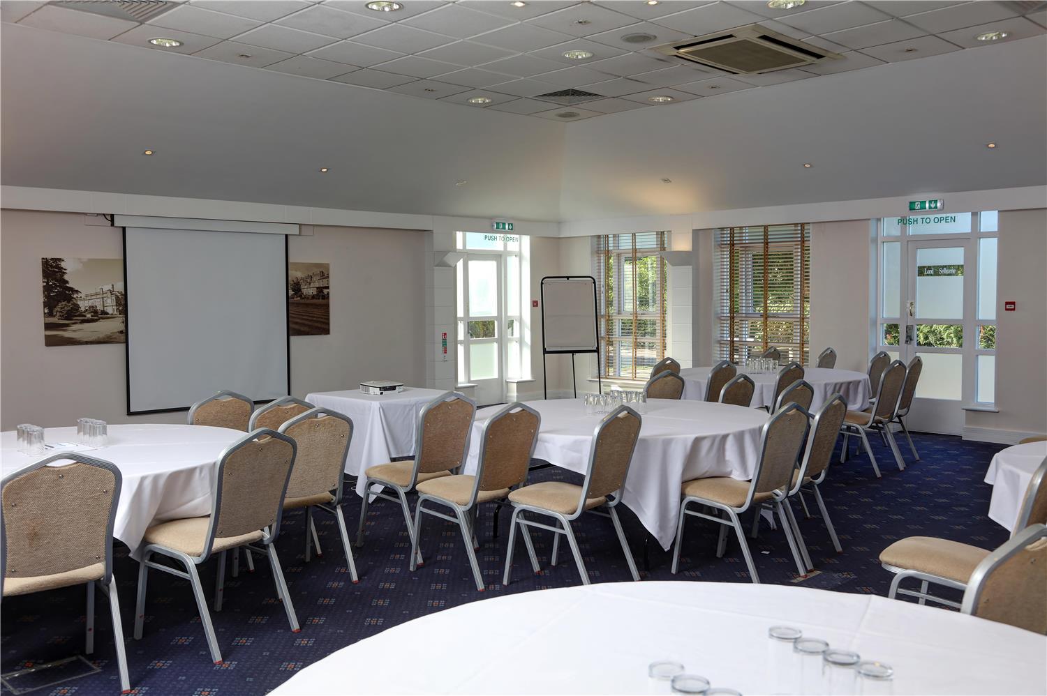 Best Western Chilworth Manor Hotel 47/53