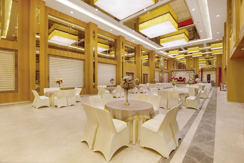 Sarovar Portico Sonepat 34/37