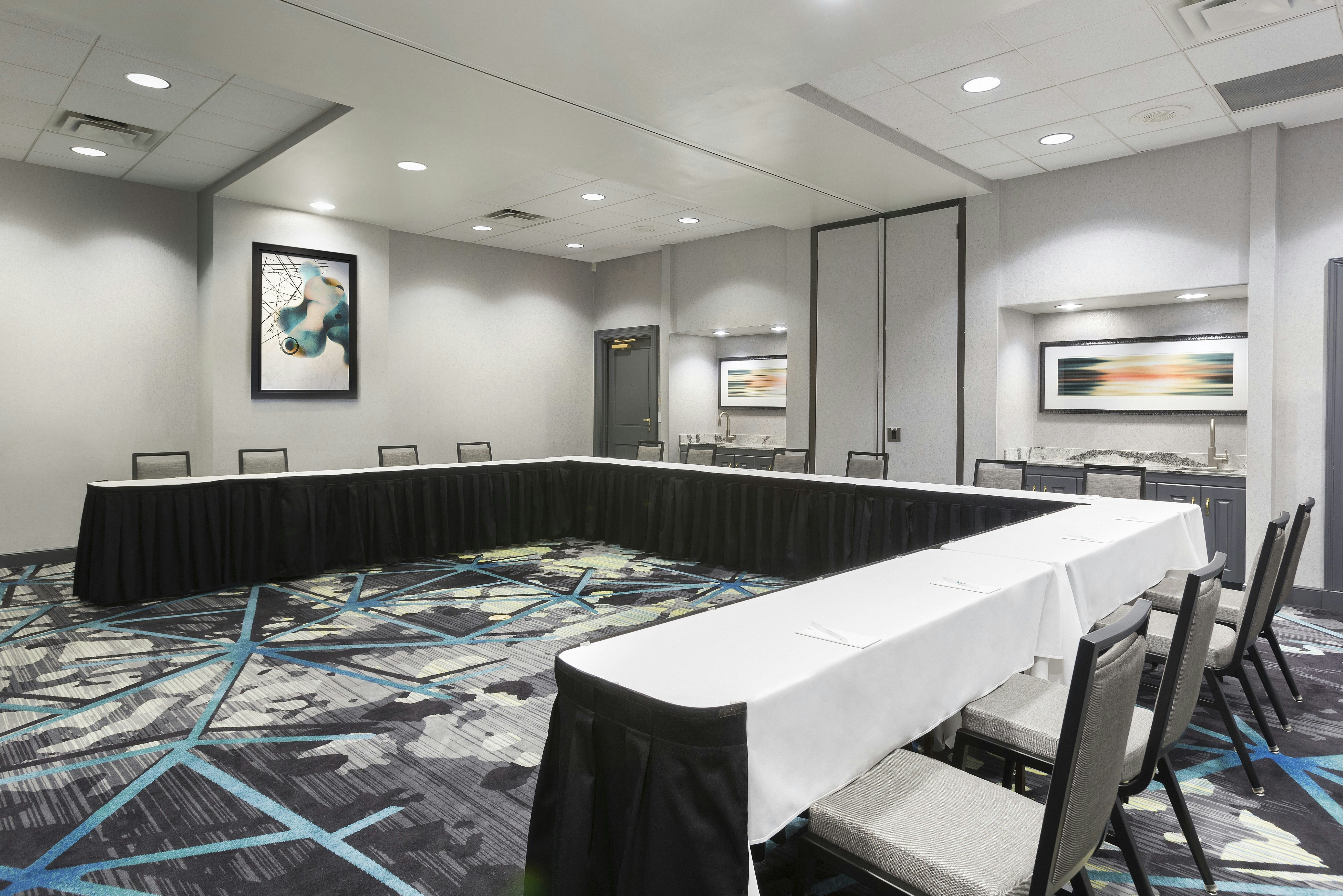 Embassy Suites By Hilton Orlando Airport 47/53