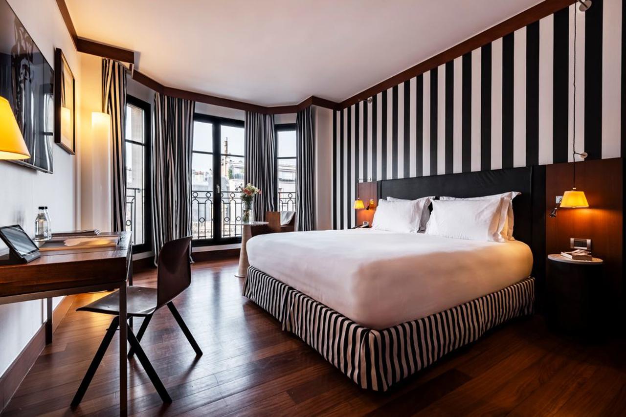 Grand Hotel Champs Elysees 19/61