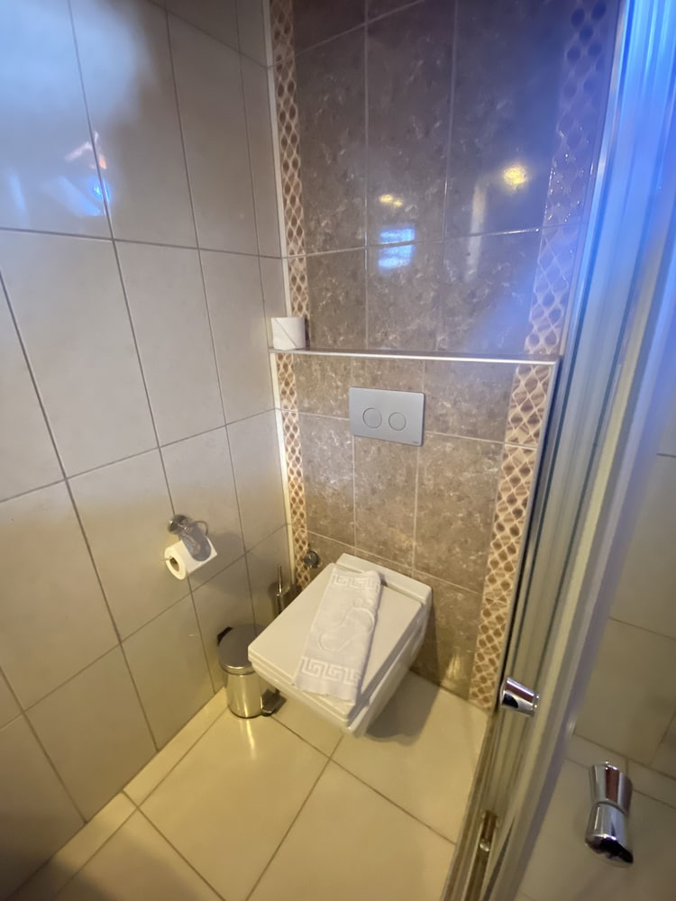 Kaleici Hotel 14/63