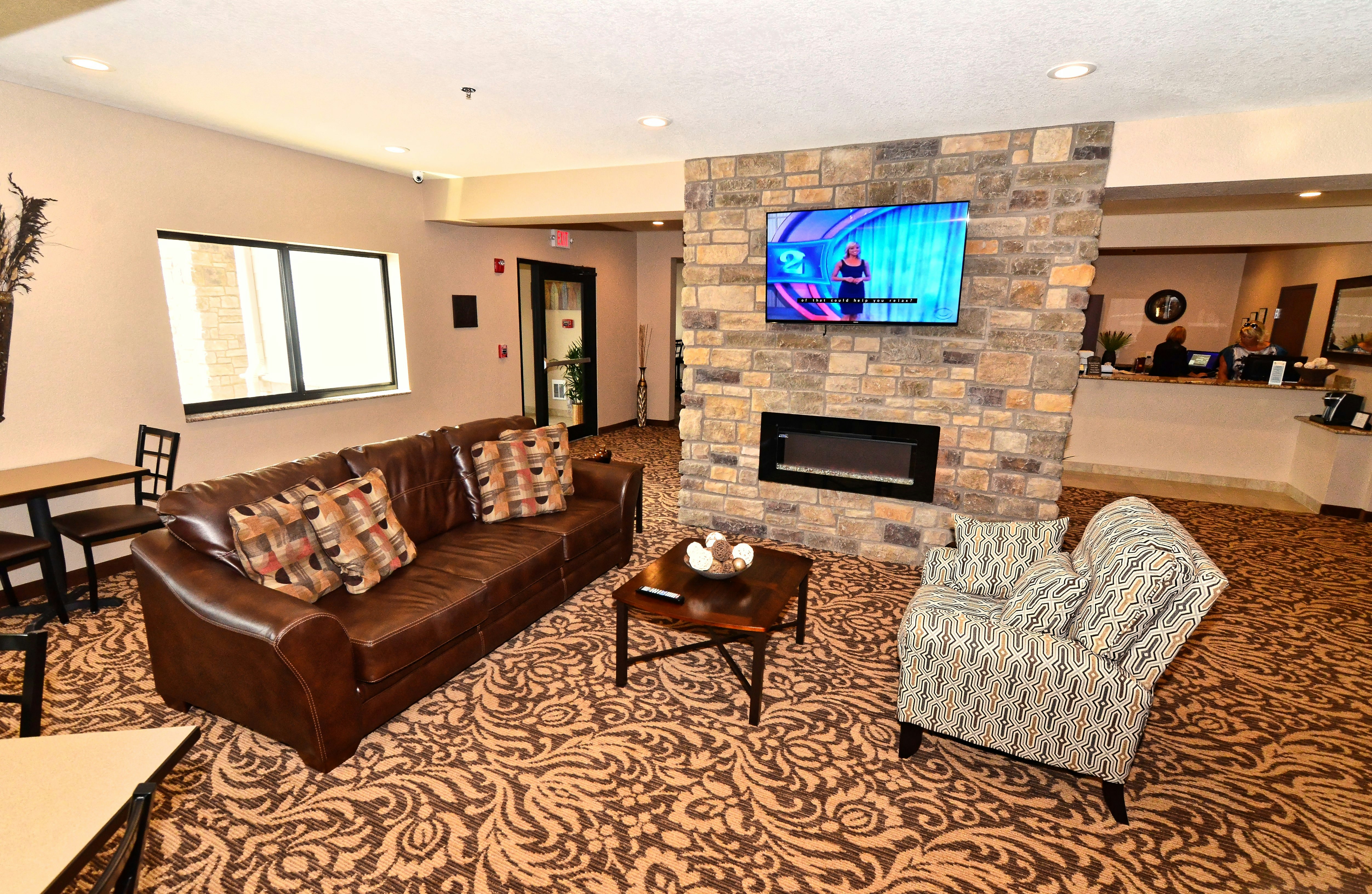 Cobblestone Inn Suites Clarion 30/50