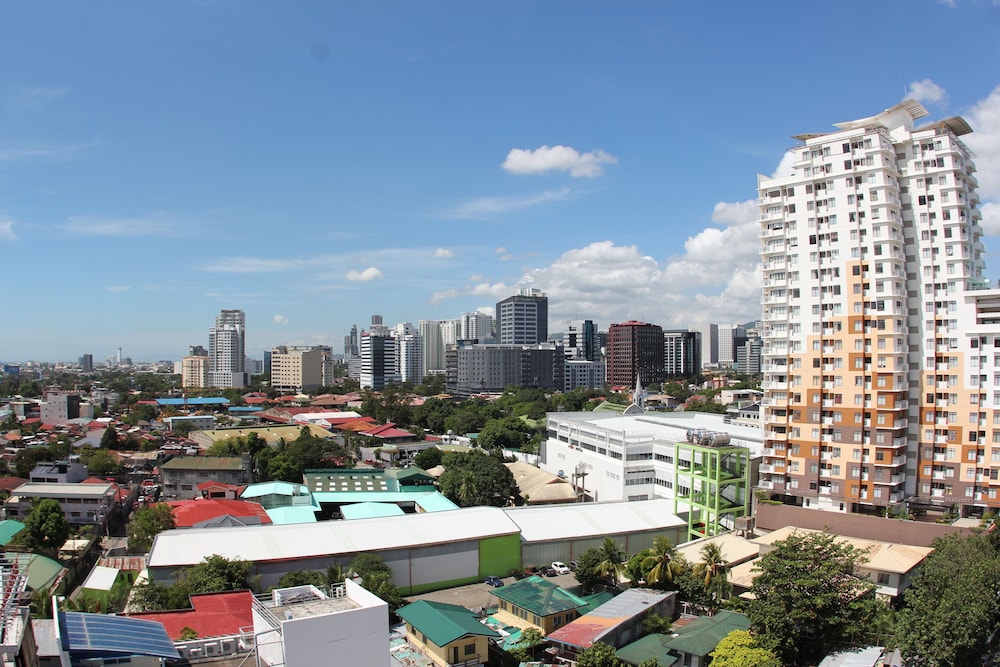 Cebu R Hotel Mabolo 52/54