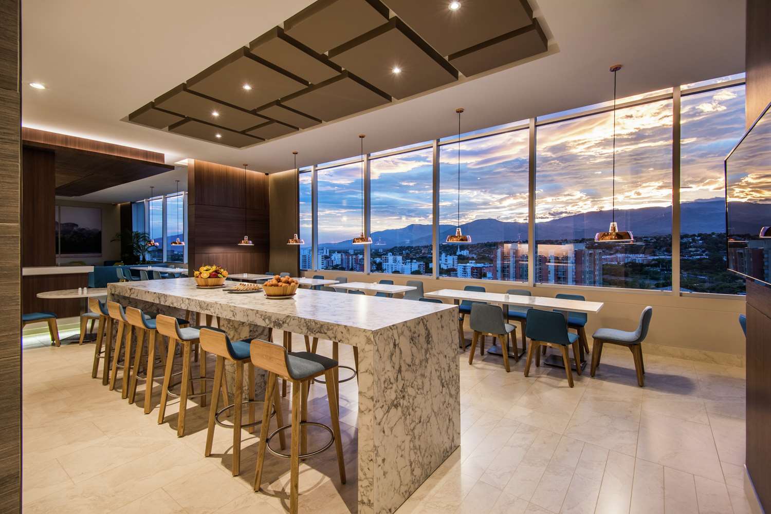 restaurant cafeteria