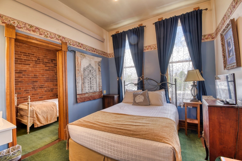 Delaware Hotel 18/49