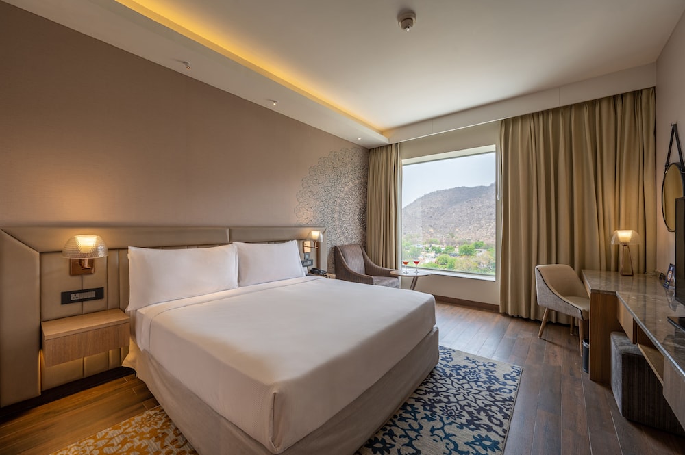 Doubletree By Hilton Jaipur Amer 22/80