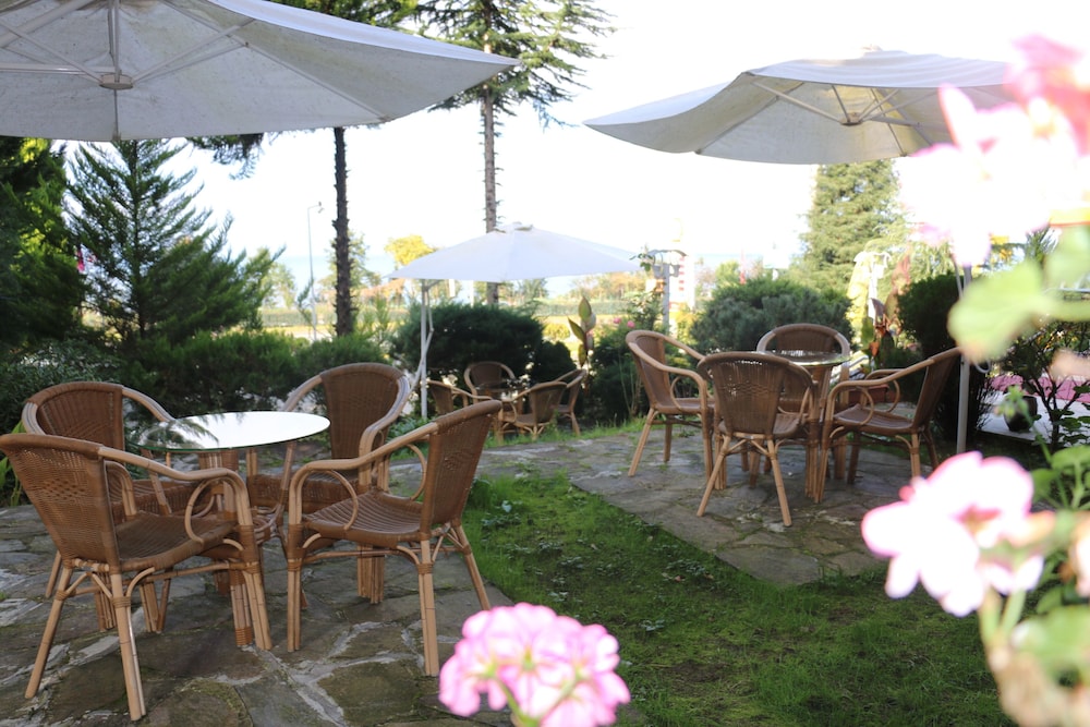 Hotel Lazlakar 37/50