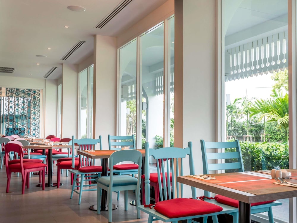Ibis Styles Phuket City 43/60