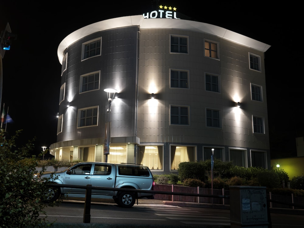 Hotel Ariston 2/28