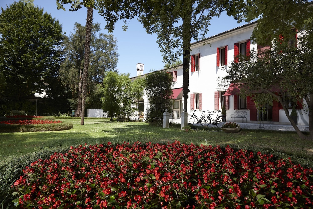 Villa Patriarca 47/51