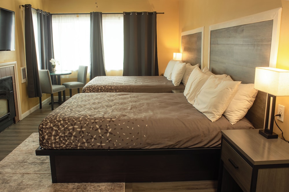 Carmel Wayfarer Inn 10/50