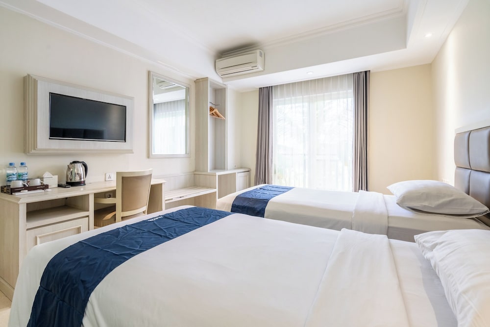 Alron Hotel Kuta Powered by Archipelago 31/67