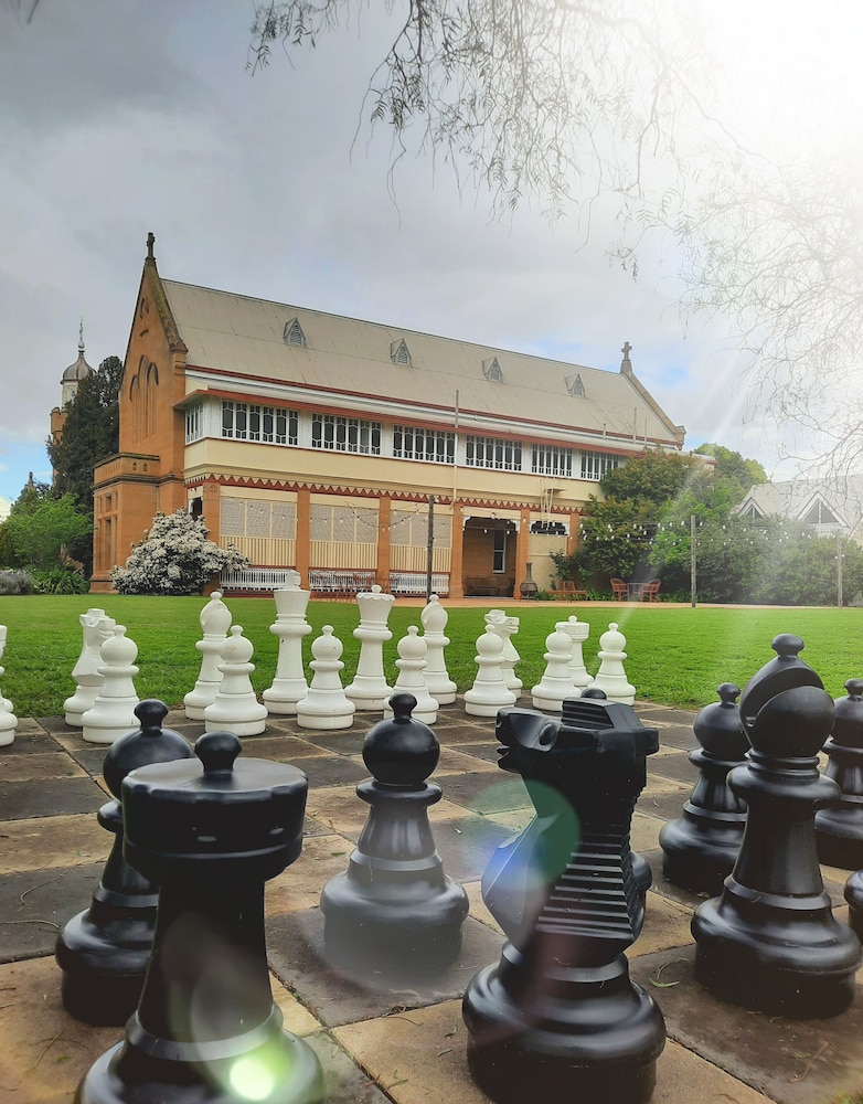 ABBEY OF THE ROSES 1/50