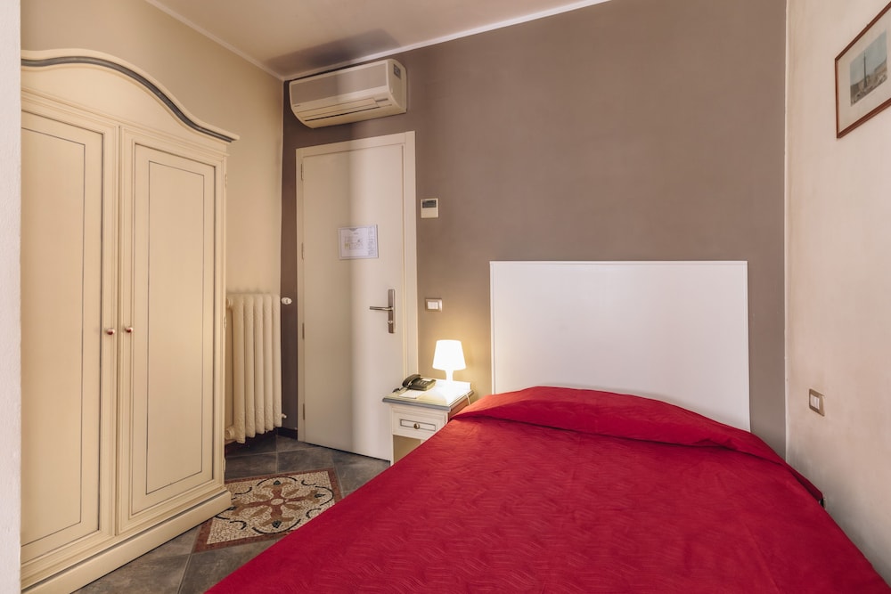 Hotel Astoria 18/31