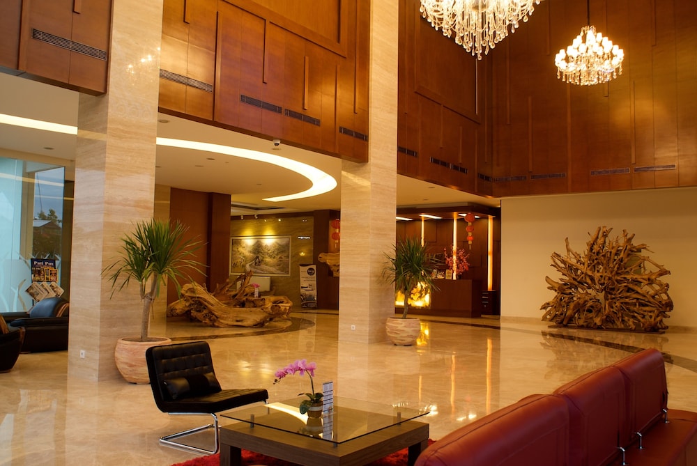 The Safin Hotel 3/25