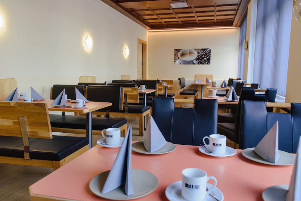 Hotel Drei Kreuz 24/34