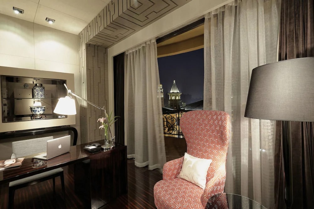 Chateau Star River Minghang Shanghai 44/44