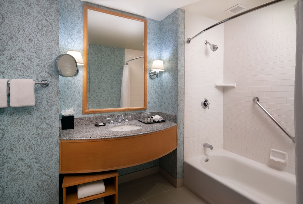 Sheraton Grand Sacramento 11/39