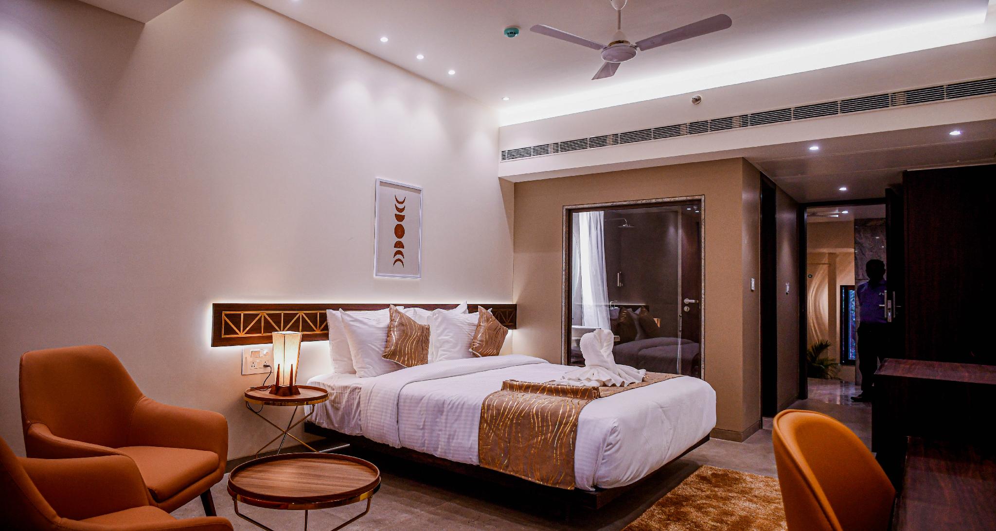 Super, Deluxe, King Bed