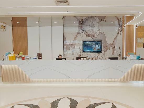 Zhongjing Hotel 12/46