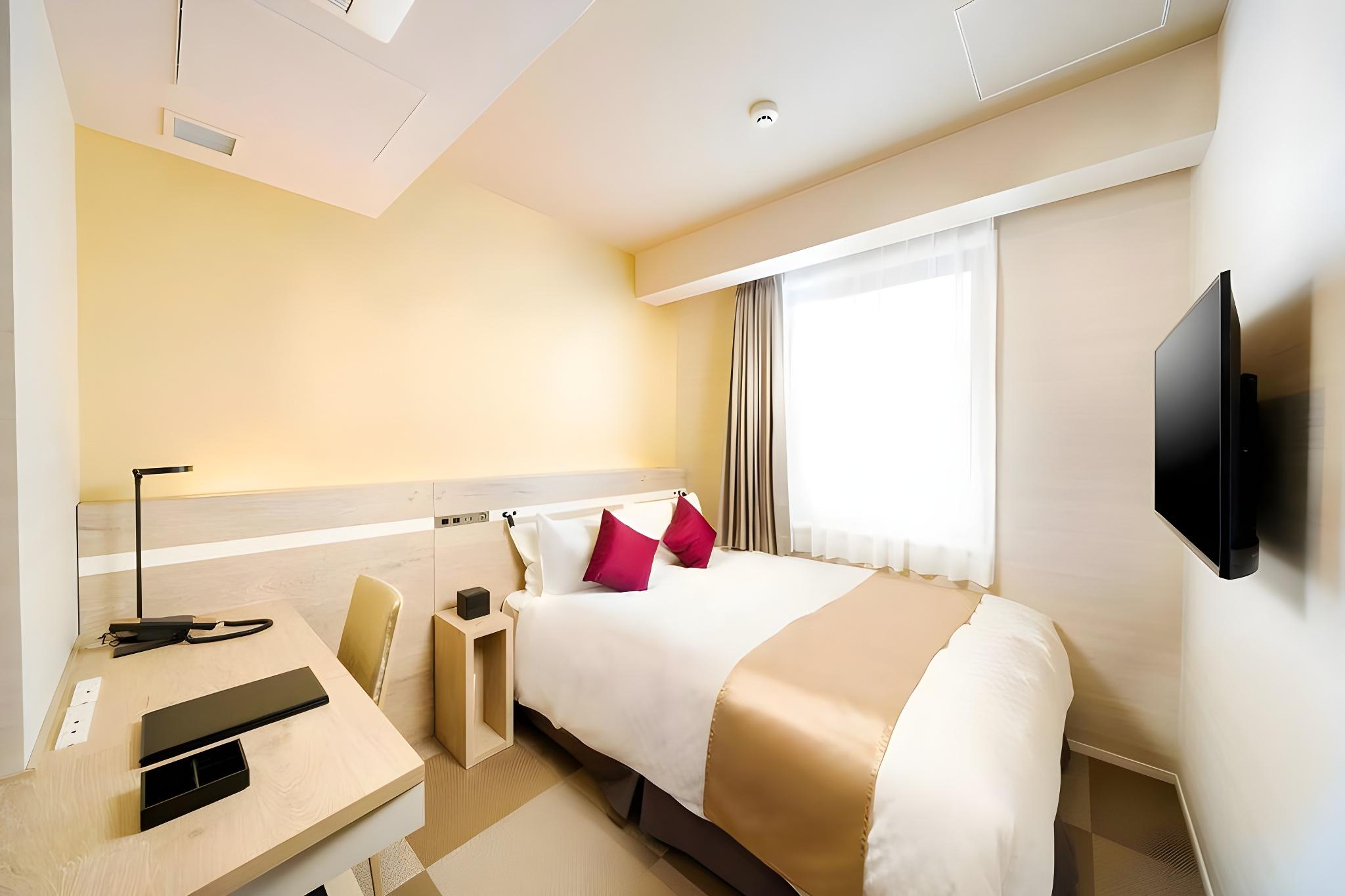 Moderate, Double Bed