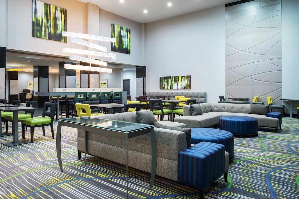 Holiday Inn Express And Suites Norman 34/51